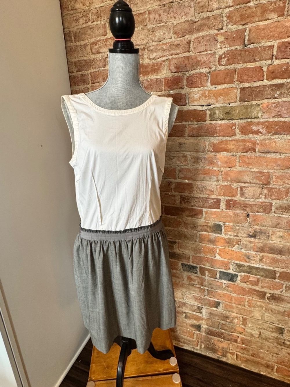 Theory Two-Tone Sleeveless dress size 10